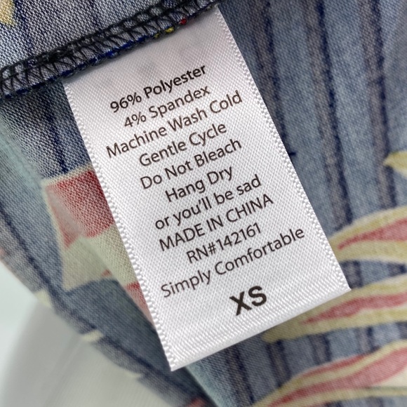 NWT LuLaRoe Americana Randy T - Picture 5 of 5